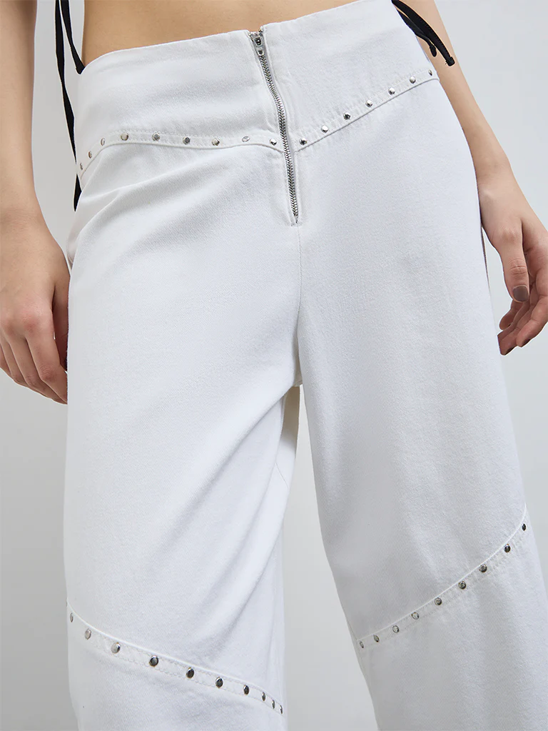Nuon White Stud-Detailed Flared High-Rise Jeans - Image 3