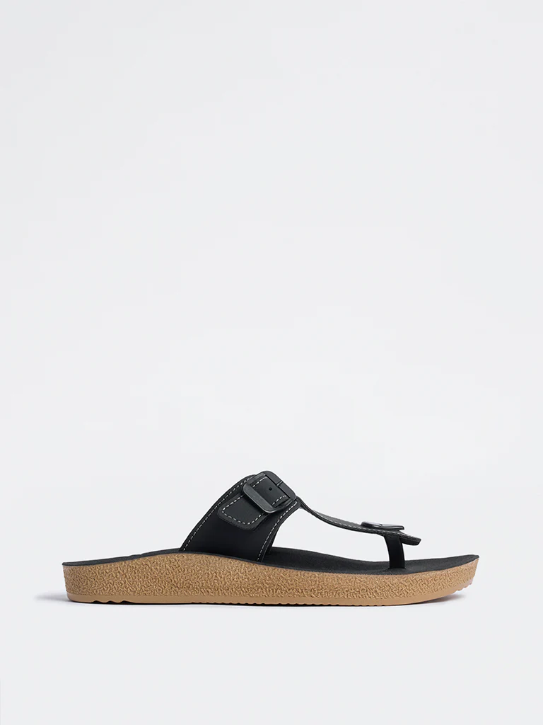 SOLEPLAY Black Buckle-Detailed Thong Strap Sandals