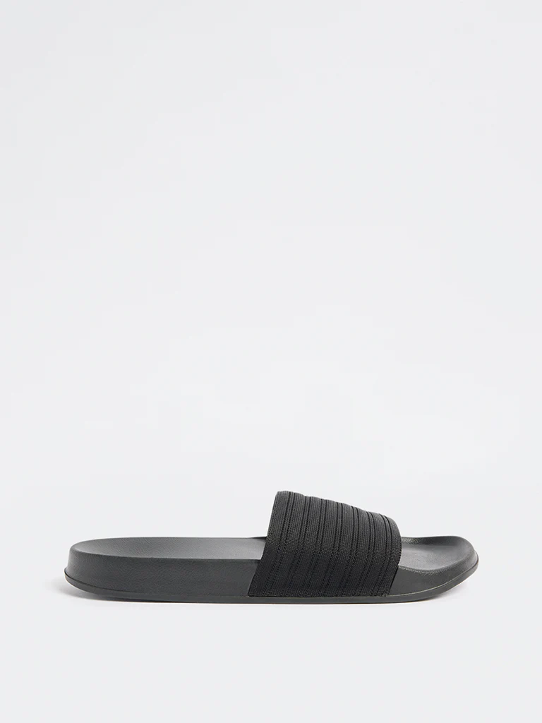 SOLEPLAY Black Knit-Textured Pool Slides - Image 2