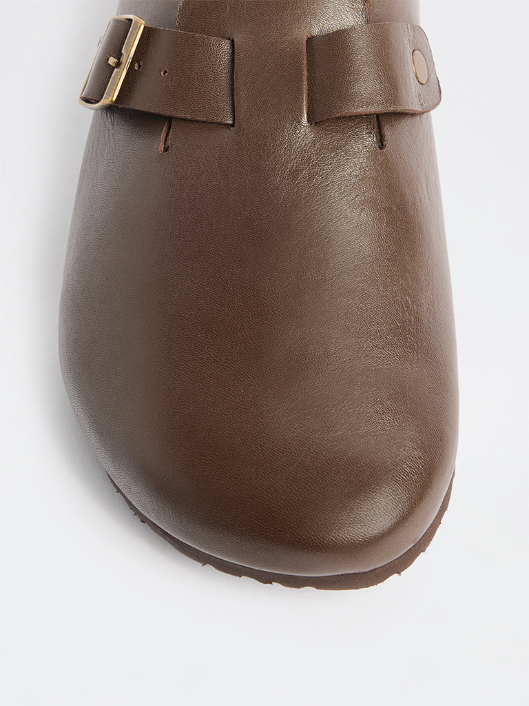 SOLEPLAY Brown Buckle Clog Sandals - Image 4