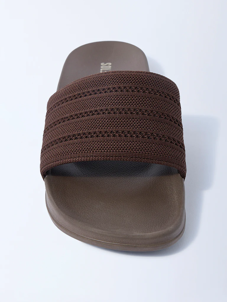 SOLEPLAY Brown Knit-Textured Pool Slides - Image 3