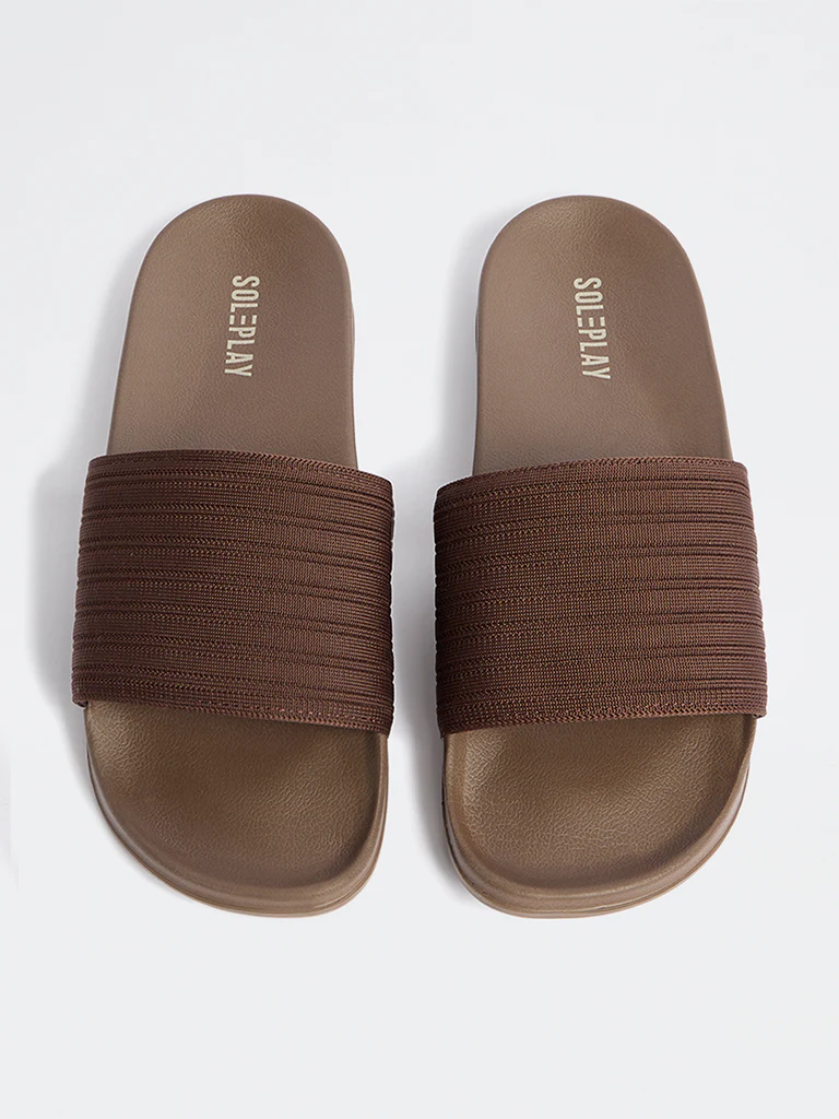 SOLEPLAY Dark Brown Textured Pool Slides - Image 2