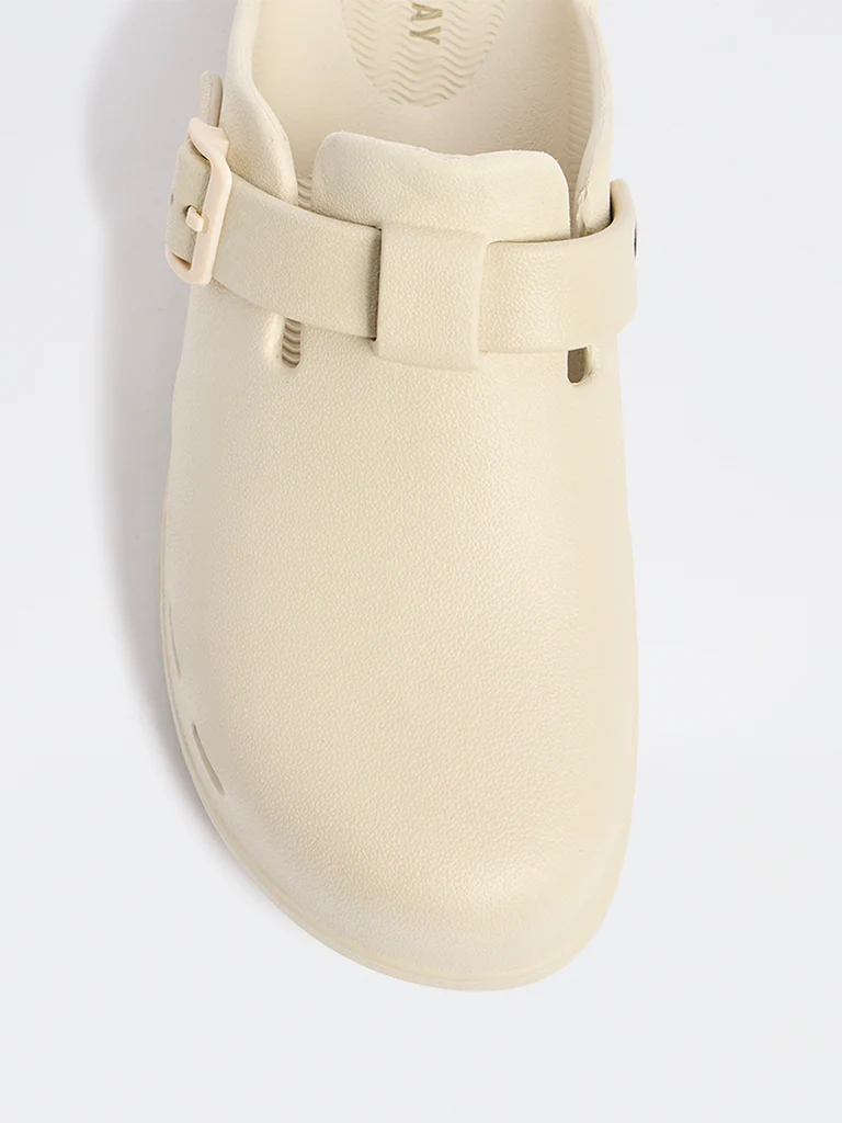 SOLEPLAY Ivory Perforated Clogs - Image 4