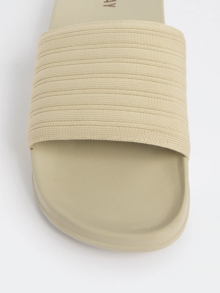 SOLEPLAY Light Taupe Knit-Textured Pool Slides - Image 4