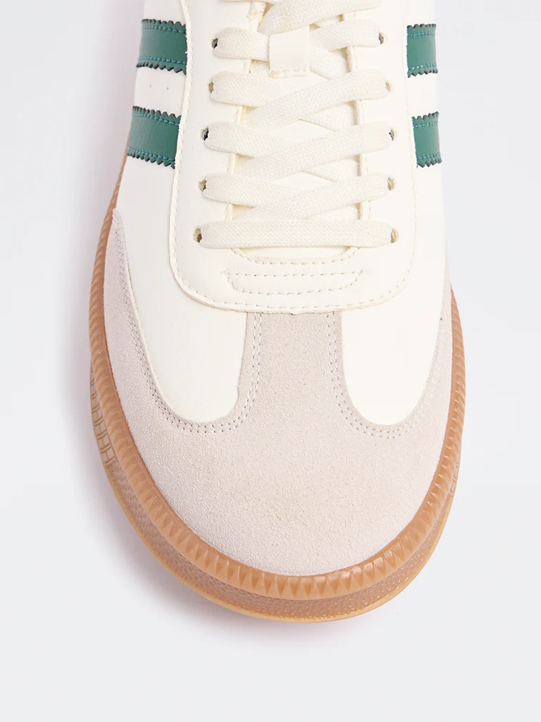 SOLEPLAY White Mesh Detailed Lace-Up Sneakers - Image 3