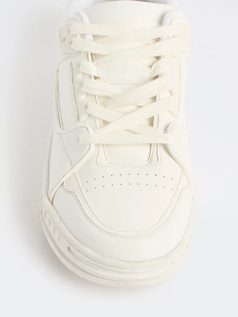 SOLEPLAY White Perforated Lace-Up Sneakers - Image 4