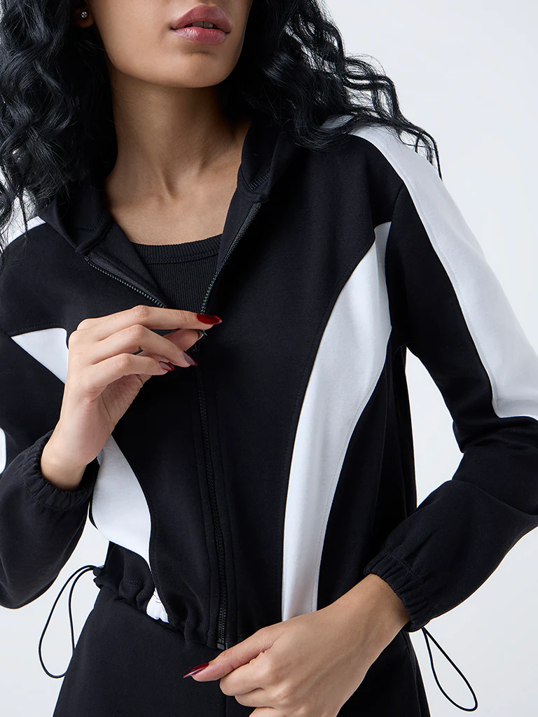 Studiofit Black Colour-Blocked Hooded Jacket - Image 3