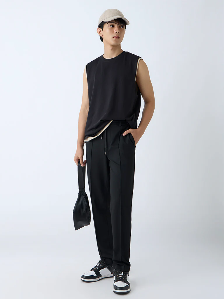 Studiofit Black Solid Relaxed-Fit Mid-Rise Pants
