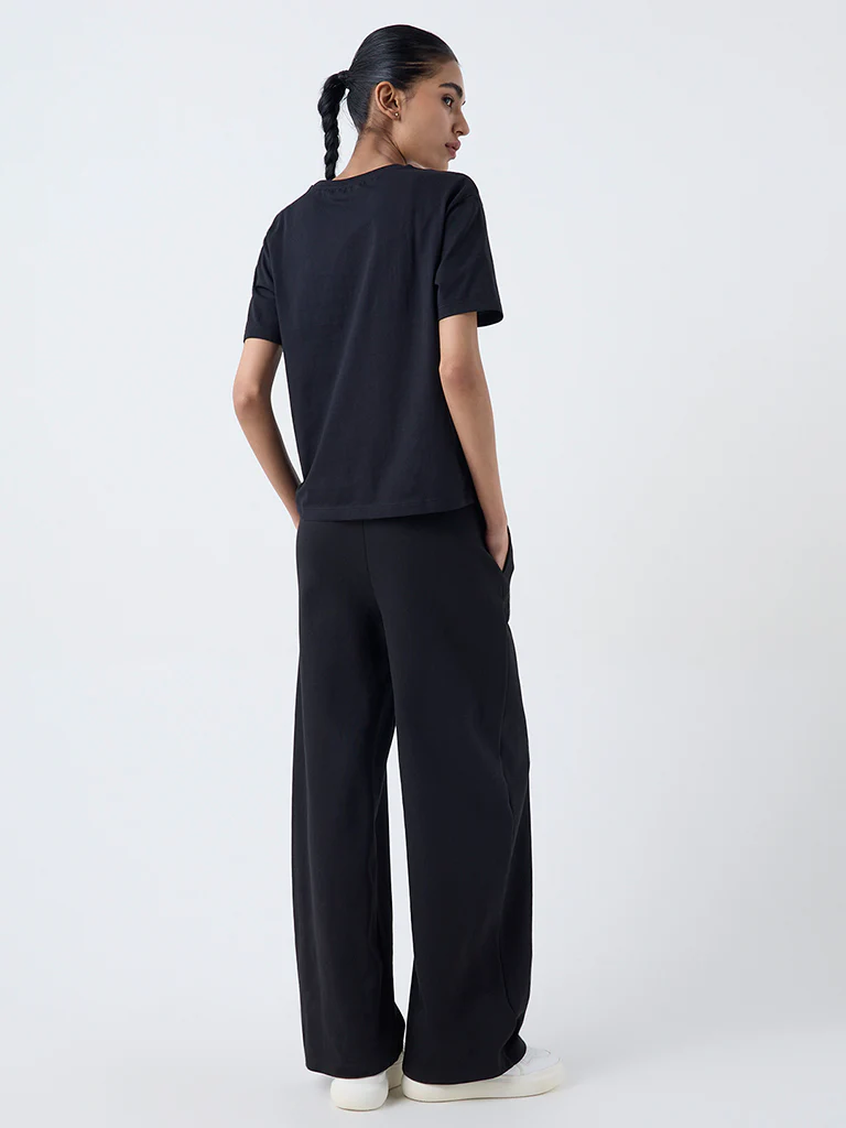 Studiofit Black Text Pattern Cotton T-Shirt - Image 4