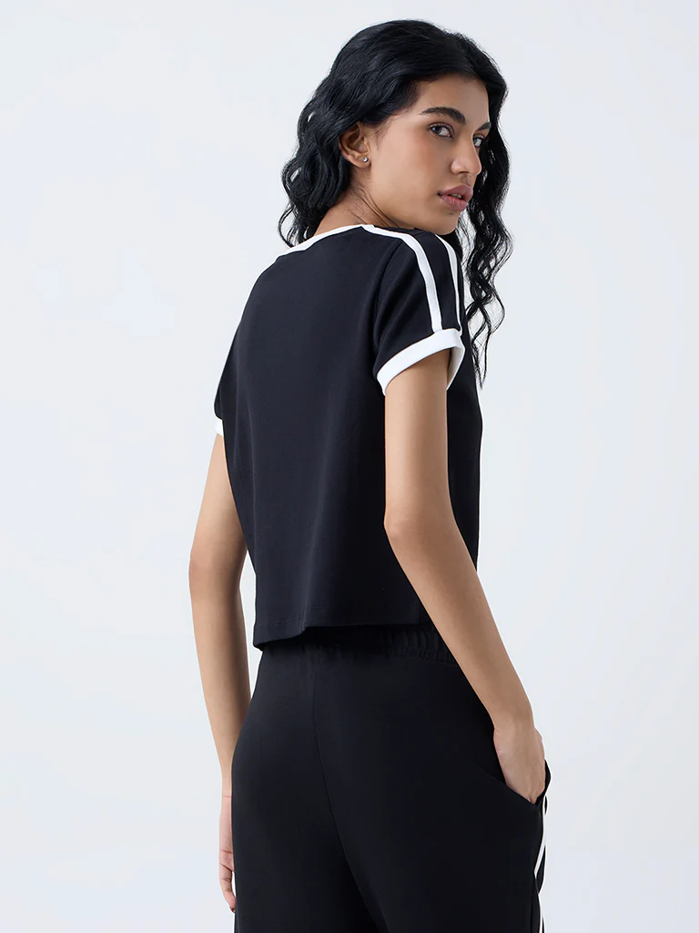 Studiofit Black Text Printed Cotton-Blend T-Shirt - Image 4