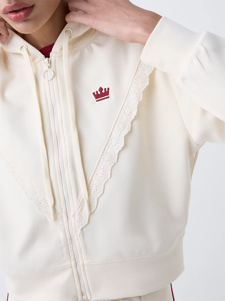 Studiofit Cream Schiffli Detailed Hooded Jacket - Image 3
