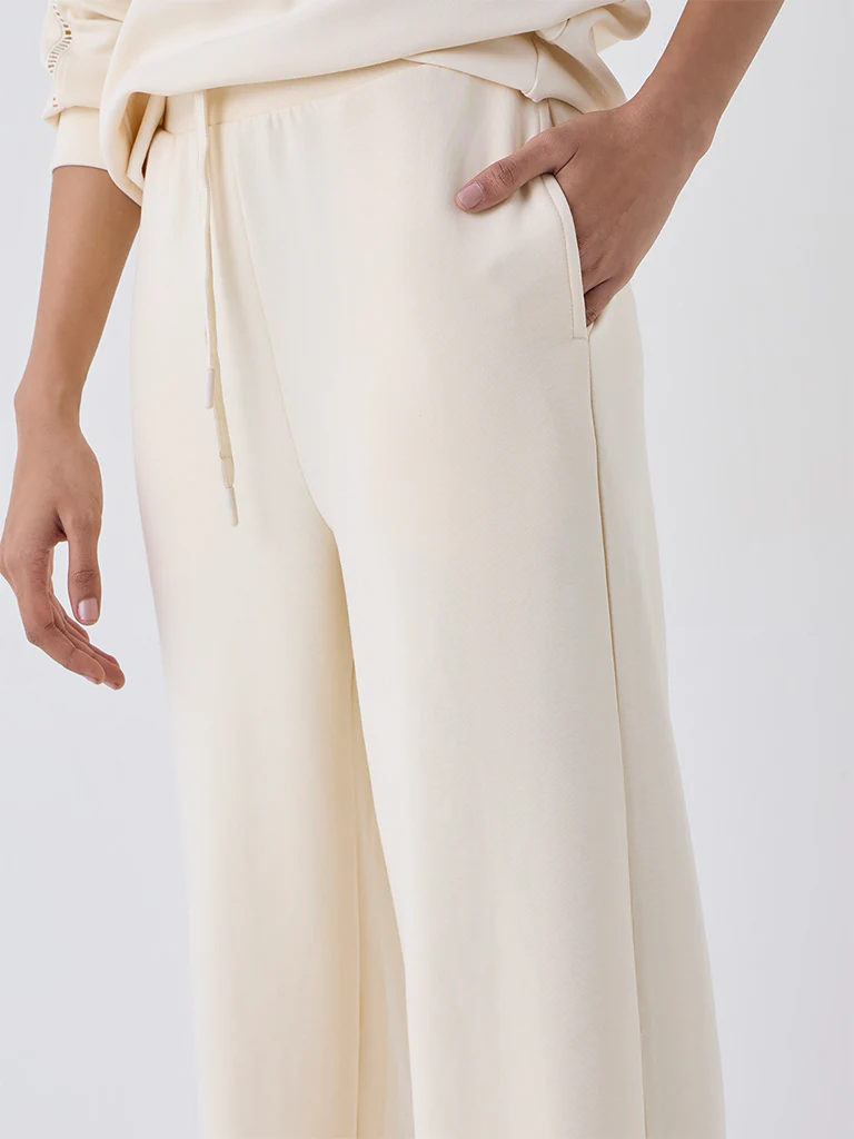 Studiofit Cream Solid High-Rise Pants - Image 3