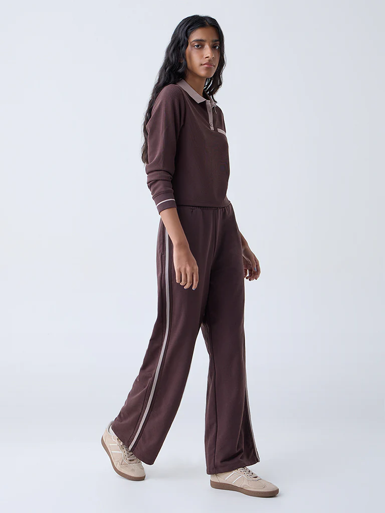 Studiofit Dark Brown Ribbed T-Shirt - Image 2