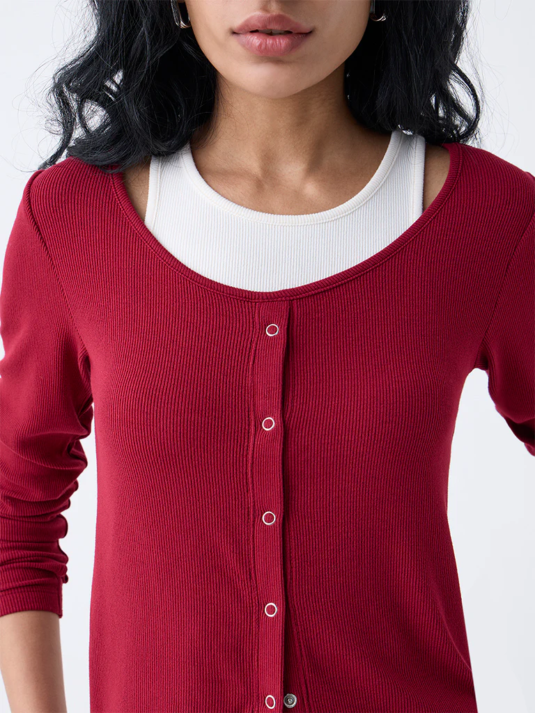 Studiofit Maroon Ribbed-Textured T-Shirt - Image 3