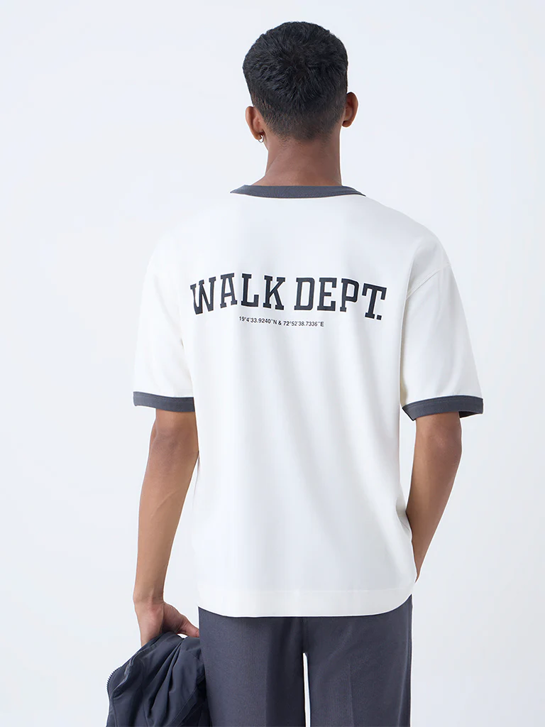 Studiofit Off-White Text Printed Relaxed-Fit Cotton-Blend T-Shirt - Image 4