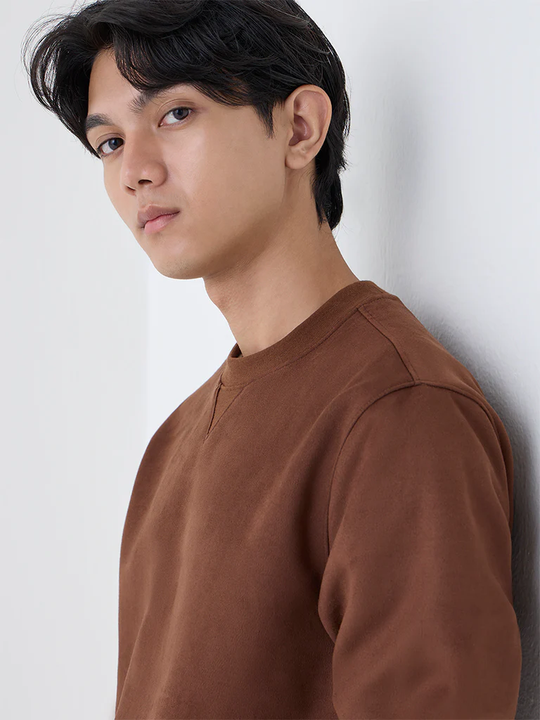 Studiofit Tan Solid Relaxed-Fit Suede Sweatshirt - Image 4