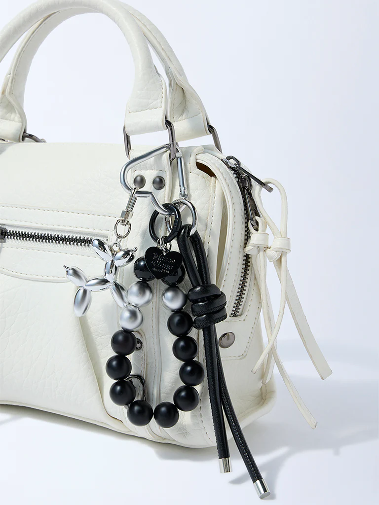 Studiowest Black Dog Bead Bag Charm - Image 3