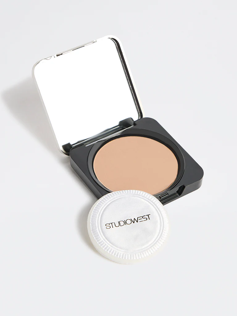 Studiowest Cinnamon Born Perfect Compact Powder - 9 gm - Image 2