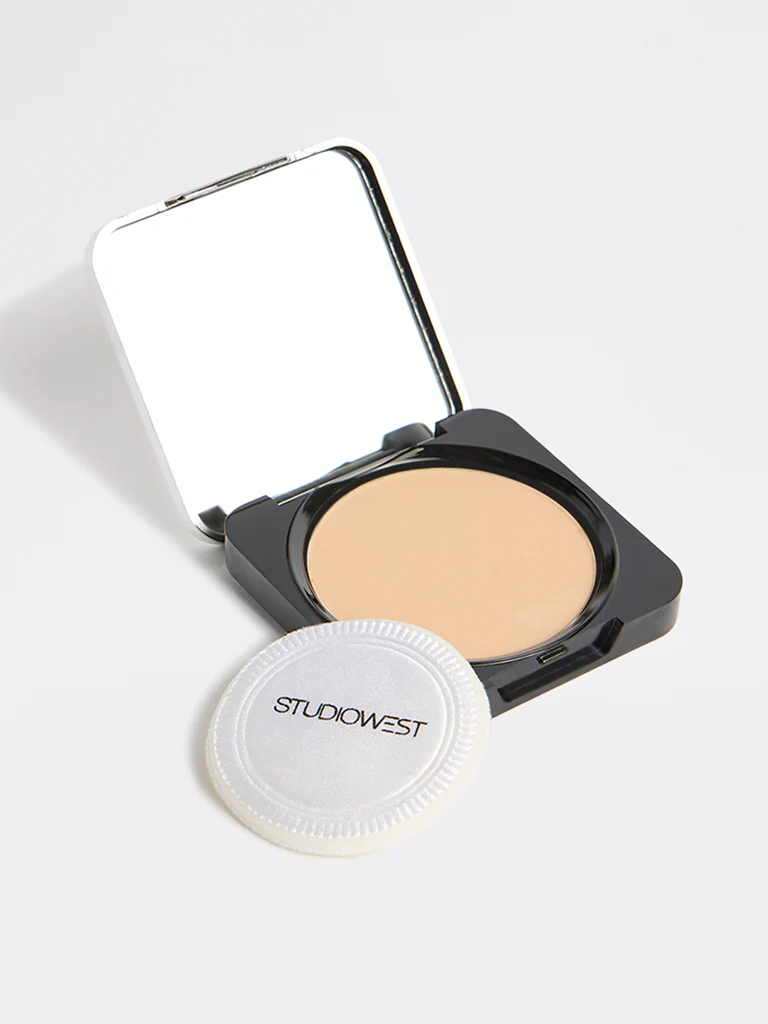 Studiowest Hazel Born Perfect Compact Powder - 9 gm - Image 2