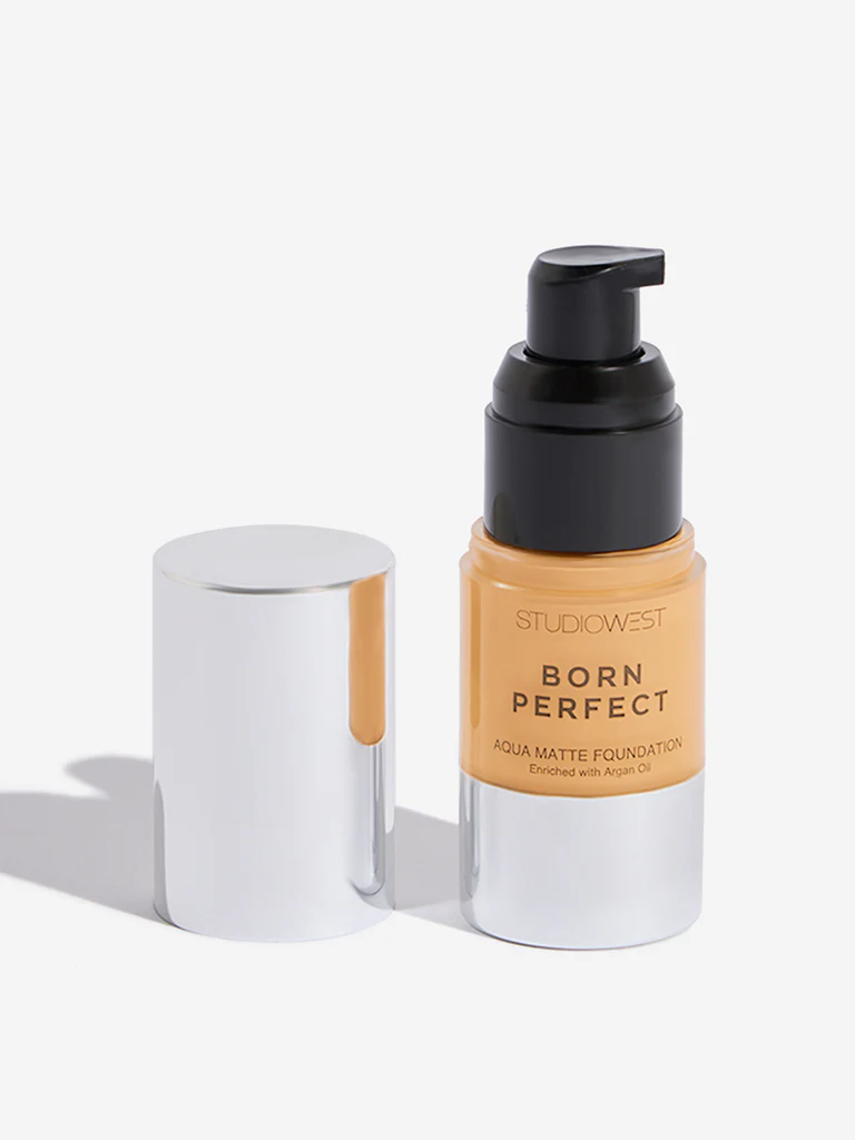 Studiowest Honey Born Perfect Aqua Matte Foundation - 23 ml