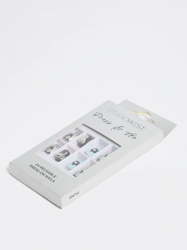 Studiowest Multicolour Punk Press-On Nail Set - Image 3