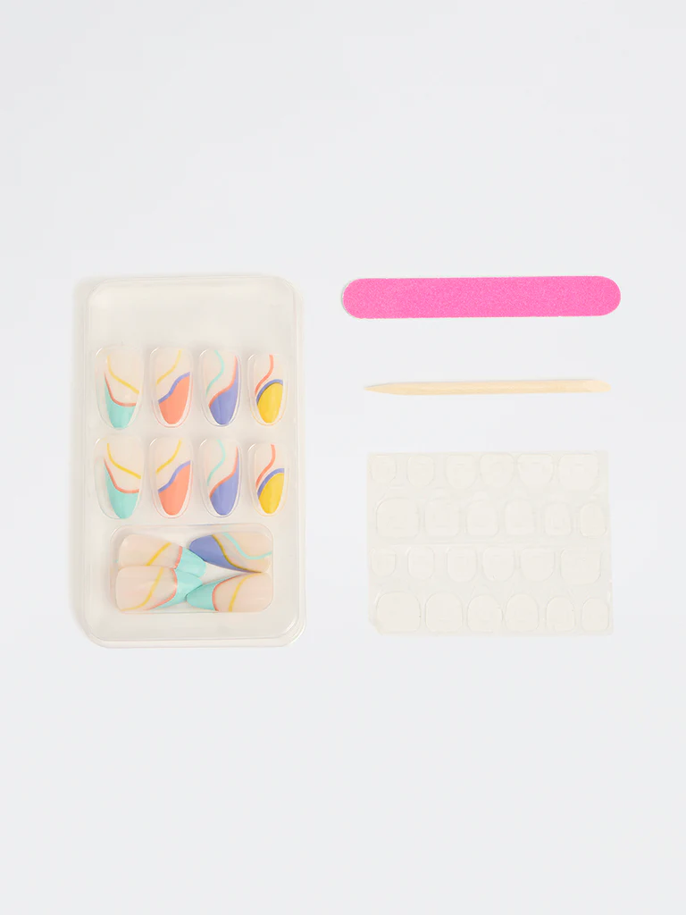 Studiowest Press and Go Wavy Design Press-On Nail Set - Image 2