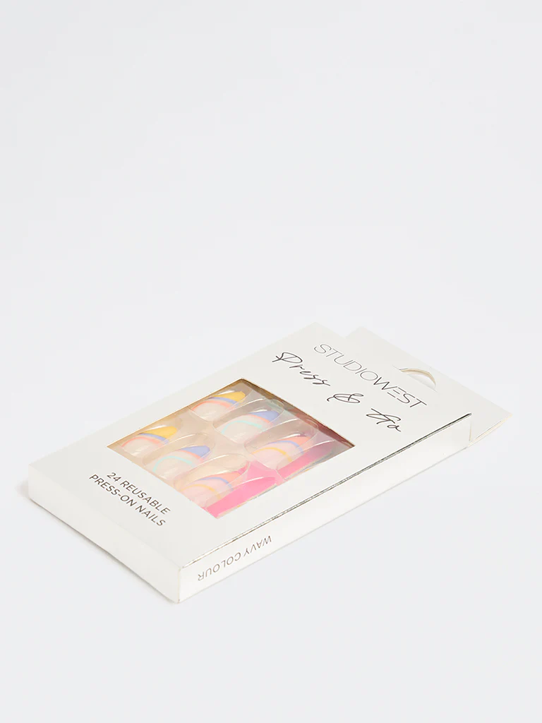 Studiowest Press and Go Wavy Design Press-On Nail Set - Image 3