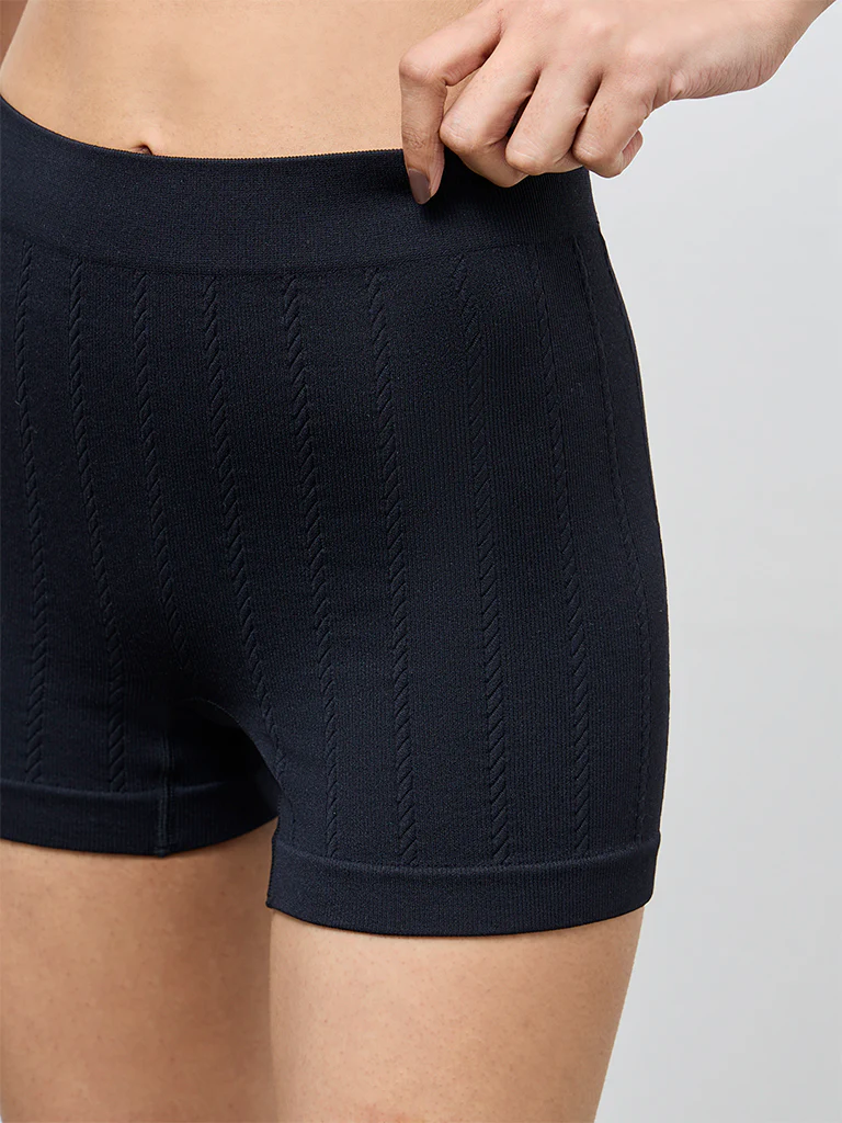 Superstar Black Cable-Knit Seamfree Boy Shorts Briefs - Image 3