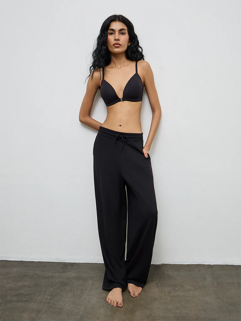 Superstar Black Solid Padded Front-Open Cotton-Blend Bra