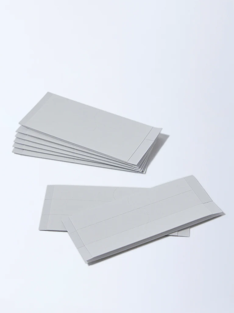Superstar Body Tape, 50N, 1.2 cm(W) X 8.5 cm(L) - Image 3