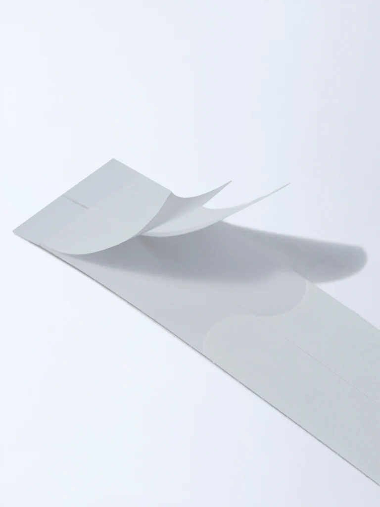 Superstar Body Tape, 50N, 1.2 cm(W) X 8.5 cm(L) - Image 4