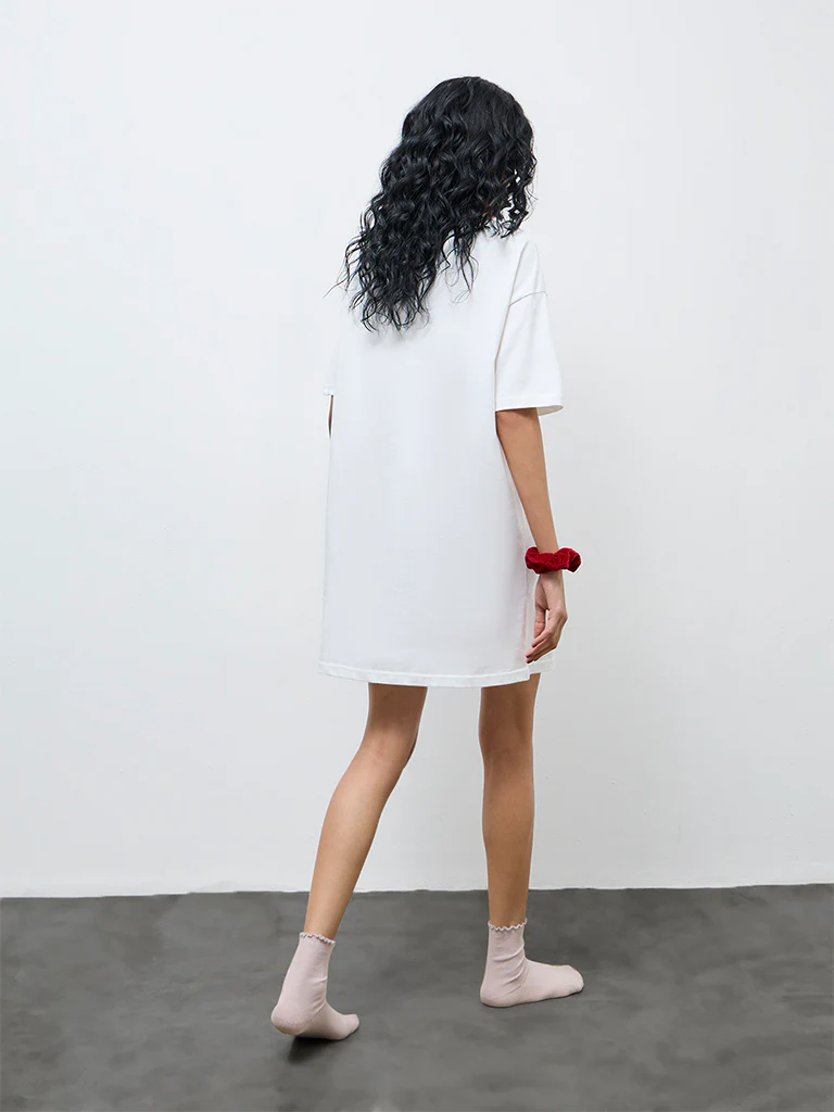 Superstar White Lobster Design Cotton T-Shirt Dress - Image 4