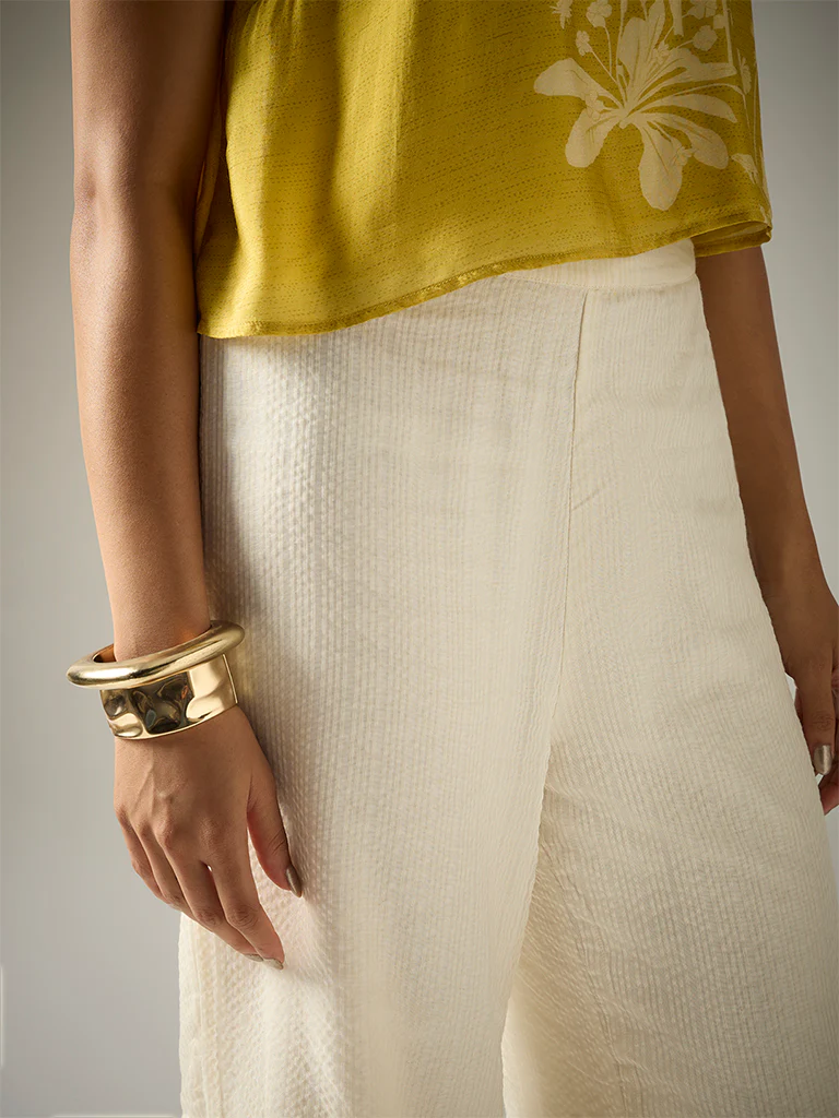 Textured Straight-Leg Pants – Ivory - Image 3