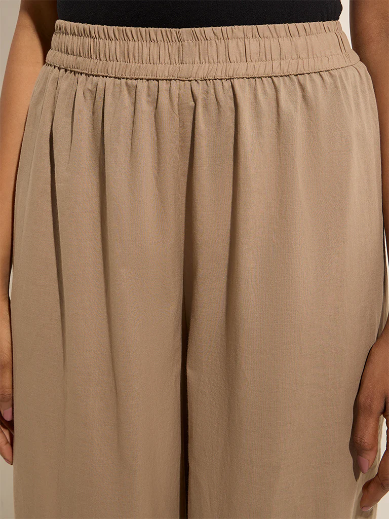 Utsa Beige Crochet-Detailed Harem-Style Cotton Pants - Image 3
