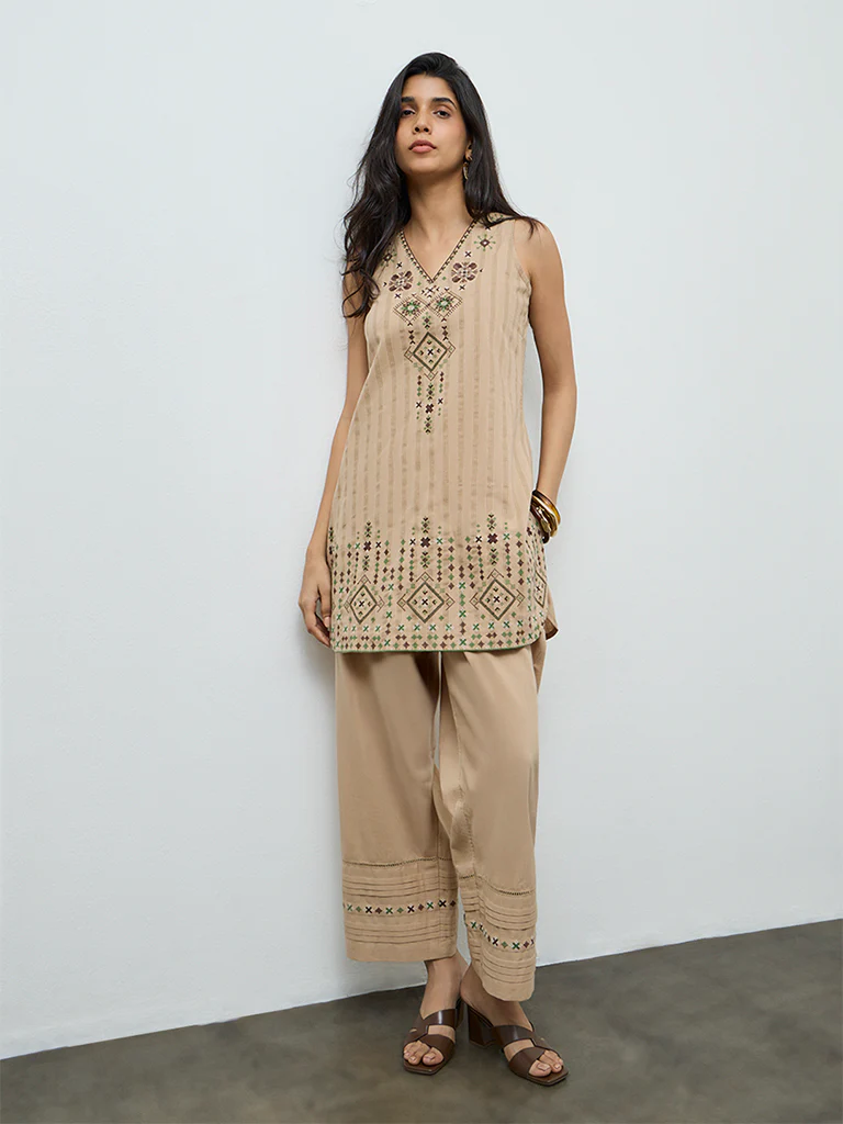 Utsa Beige Pintuck Detailed Cotton-Blend Ethnic Pants - Image 2