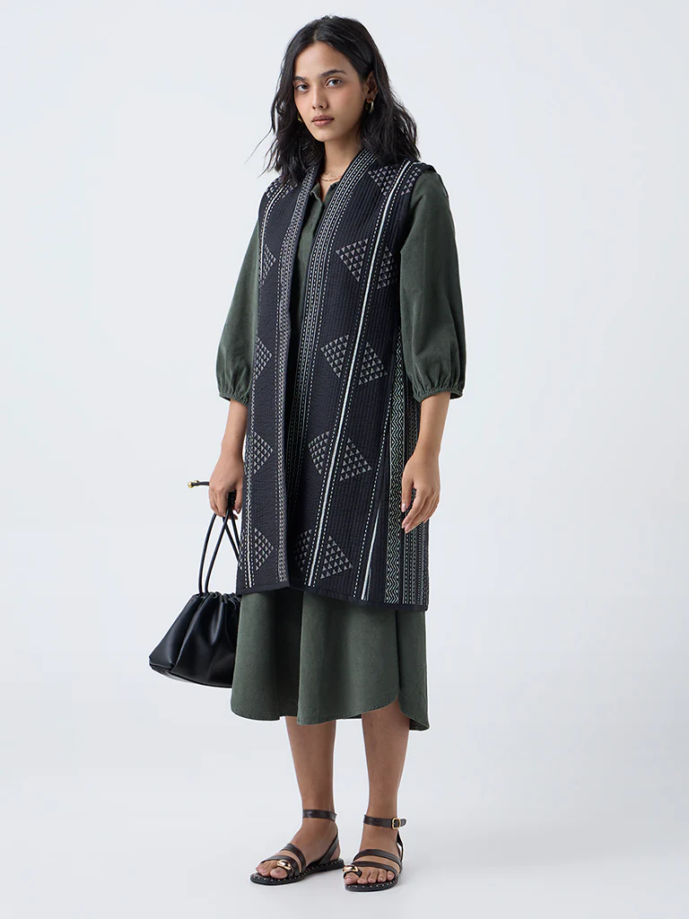 Utsa Black Aztec Printed Cotton Quilted Jacket - Image 2