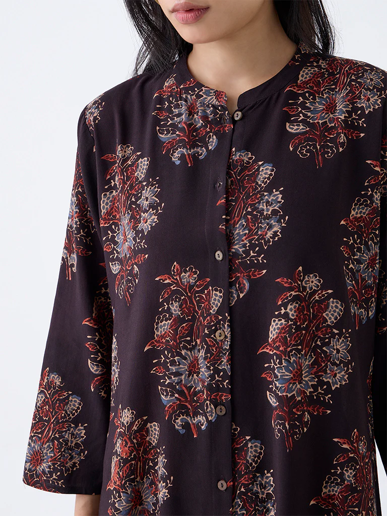 Utsa Black Boota Foliage Pattern A-Line Kurta - Image 3