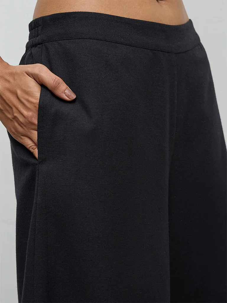 Utsa Black Cotton-Blend Pants - Image 3
