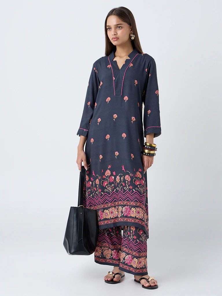 Utsa Black Floral Design Straight Kurta