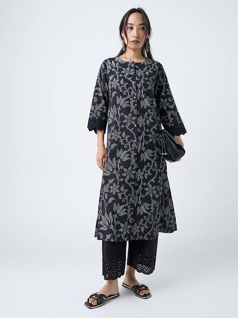 Utsa Black Floral Pattern Cotton-Blend A-Line Kurta - Image 2