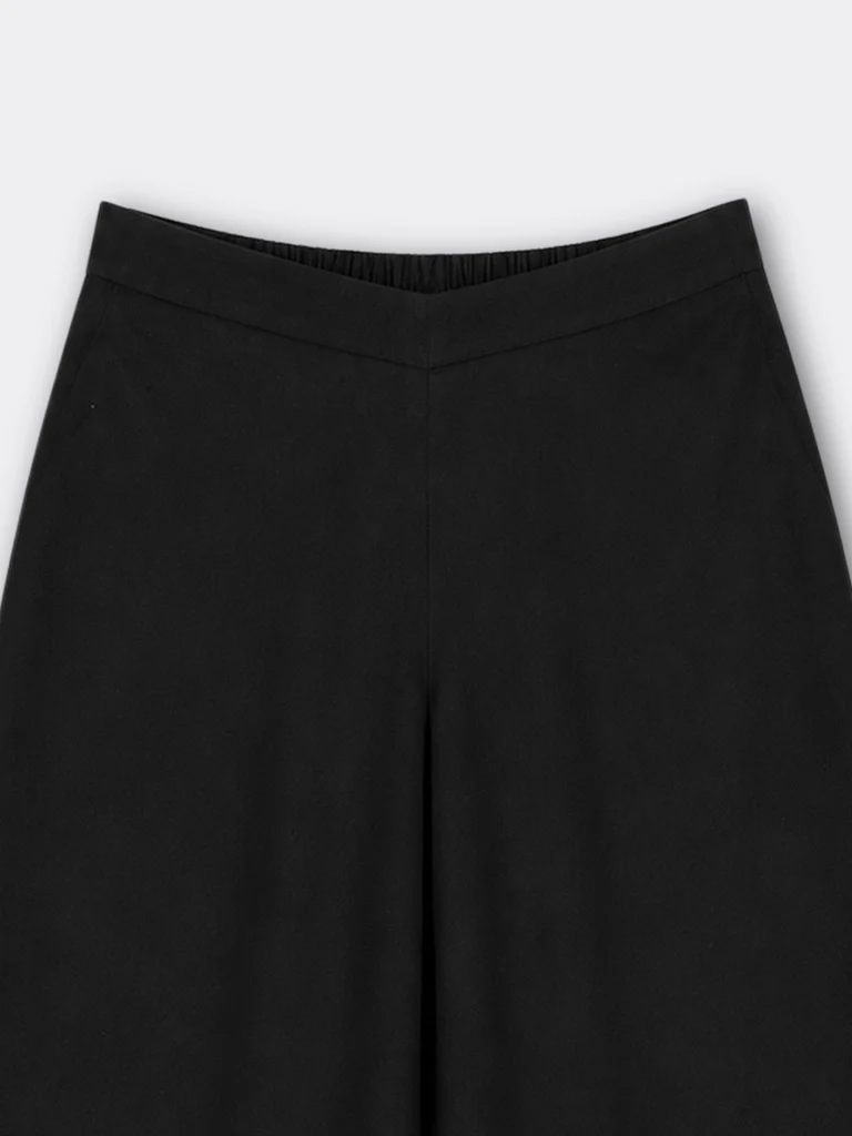 Utsa Black Floral Printed Cotton-Blend Pants - Image 7