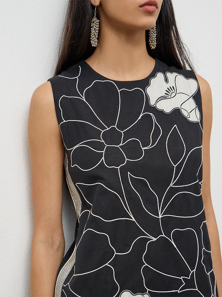 Utsa Black Floral Printed Cotton-Blend Tunic - Image 3