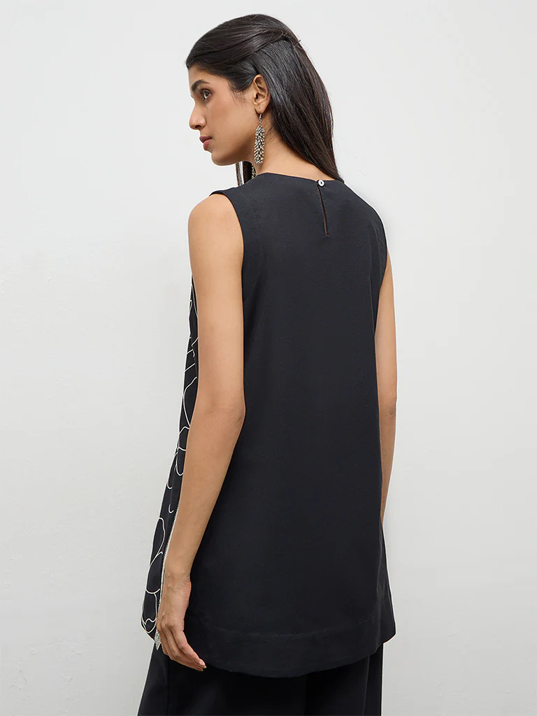 Utsa Black Floral Printed Cotton-Blend Tunic - Image 4