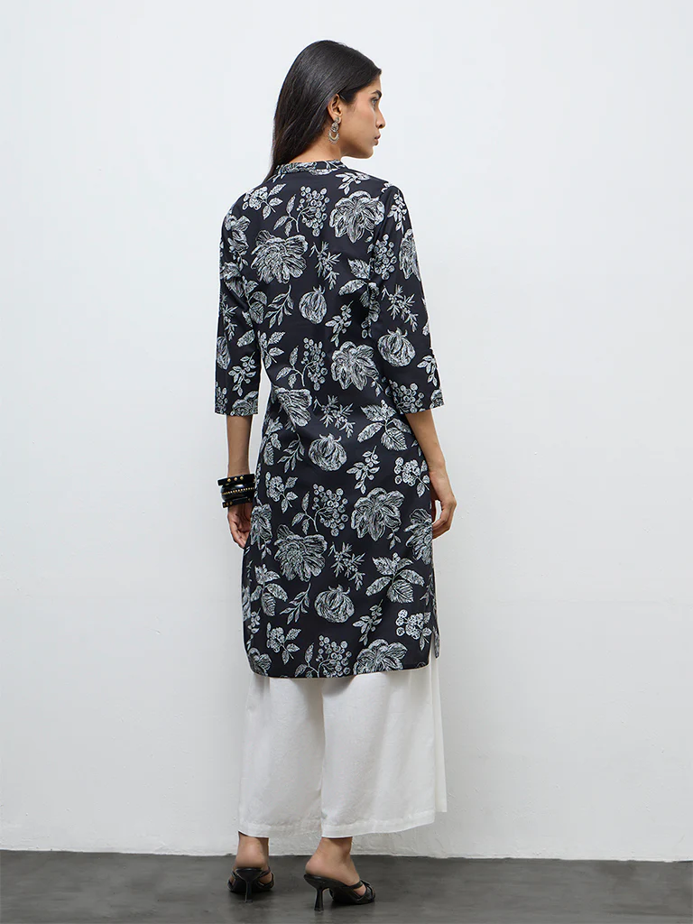 Utsa Black Floral Printed Cotton Straight Kurta - Image 4