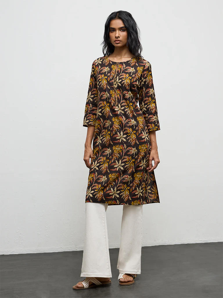 Utsa Black Floral Printed Cotton Straight Kurta