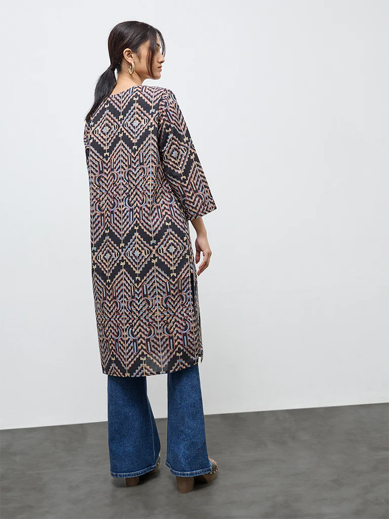 Utsa Black Geometric Design Cotton Straight Kurta - Image 4