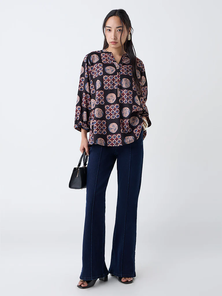Utsa Black Geometric Design Tunic