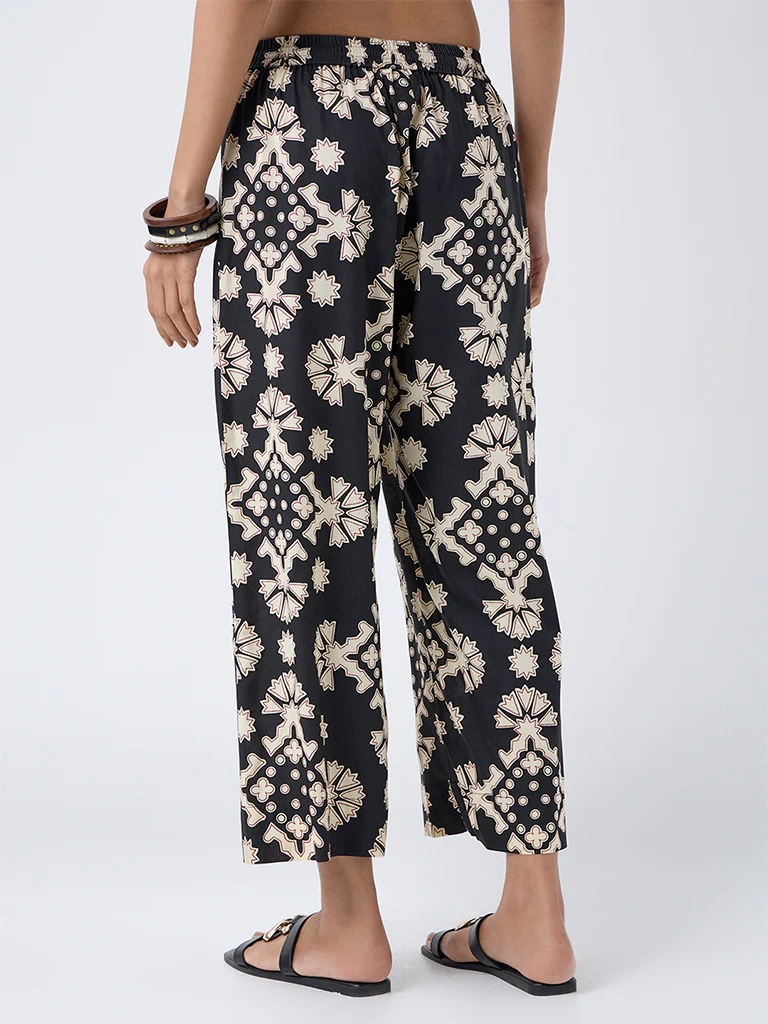 Utsa Black Geometric Printed Pants - Image 4