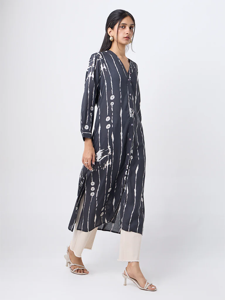 Utsa Black Leheriya Printed A-Line Kurta - Image 2