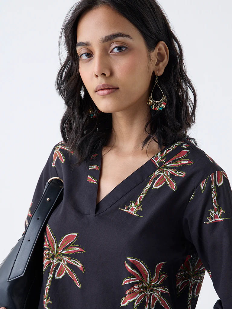Utsa Black Nature-Inspired Cotton Straight Kurta - Image 3